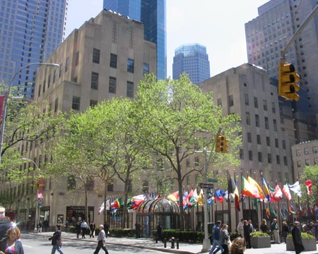 Rockefeller Plaza from 50th Street, Rockefeller Center, Midtown Manhattan
