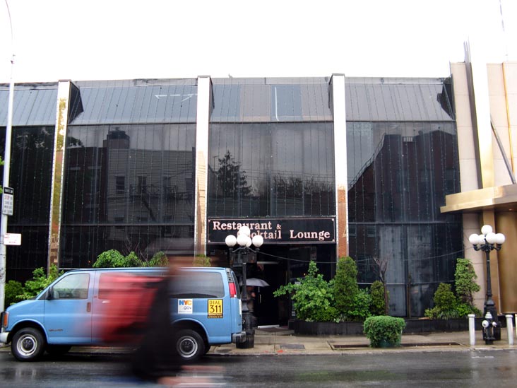 Astoria World Manor, 25-22 Astoria Boulevard, Astoria, Queens