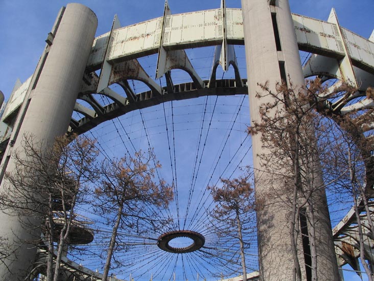 New York State Pavilion, Flushing Meadows Corona Park, Queens, February 3, 2006