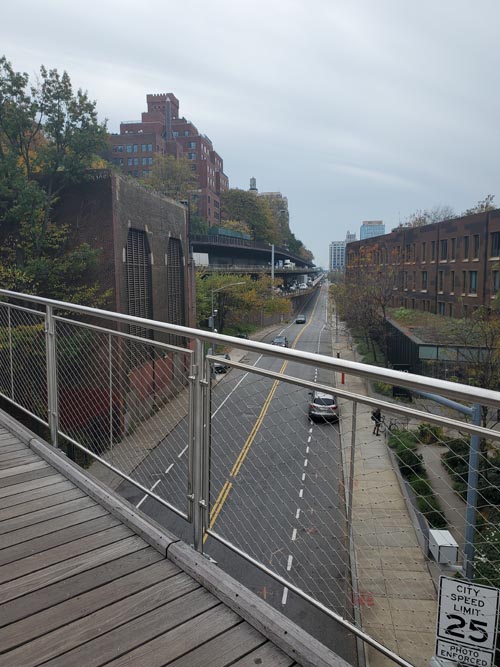 Squibb Park Bridge, Brooklyn Bridge Park, Brooklyn, November 7, 2023