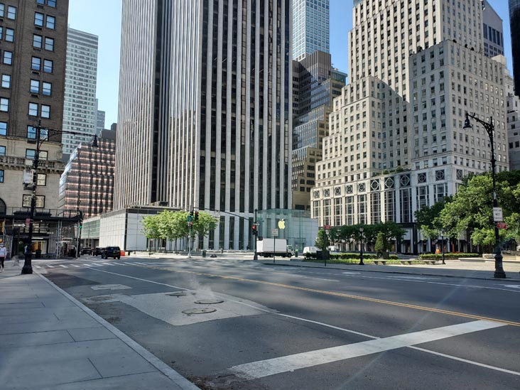 59th Street at Fifth Avenue, Grand Army Plaza, Midtown Manhattan, May 27, 2020, 9:37 a.m.