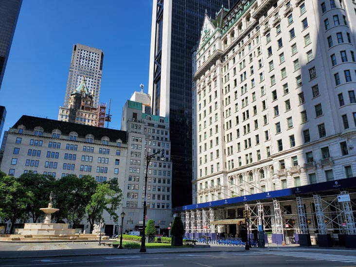 Grand Army Plaza, Midtown Manhattan, May 27, 2020, 9:38 a.m.