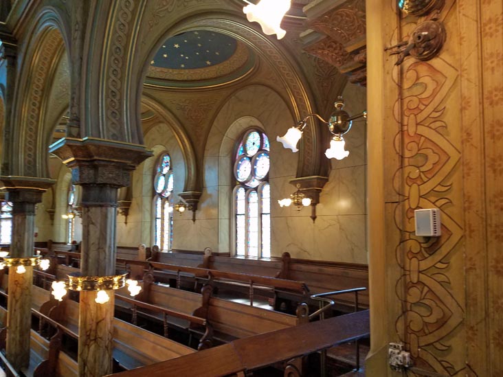 Eldridge Street Synagogue, Chinatown, Lower Manhattan, April, 24, 2019