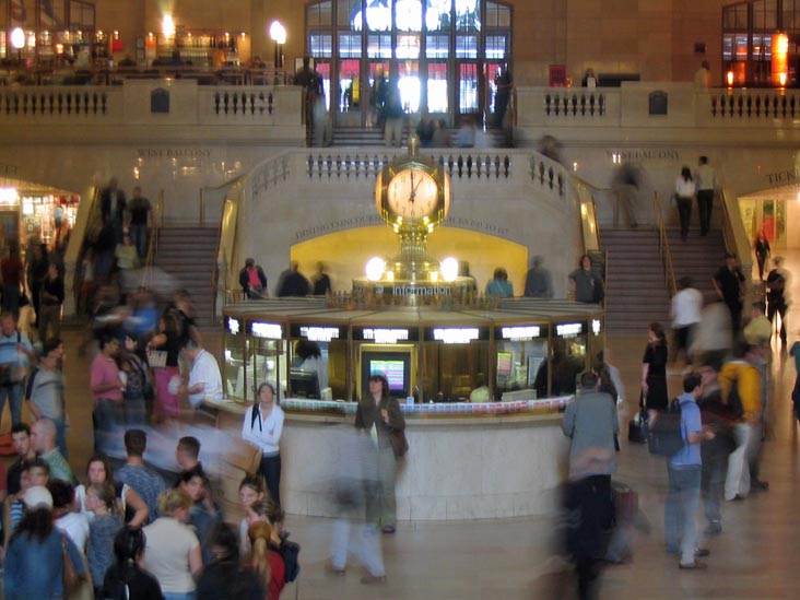 Information Desk, Main Hall, Grand Central Terminal, Midtown Manhattan, May 28, 2004