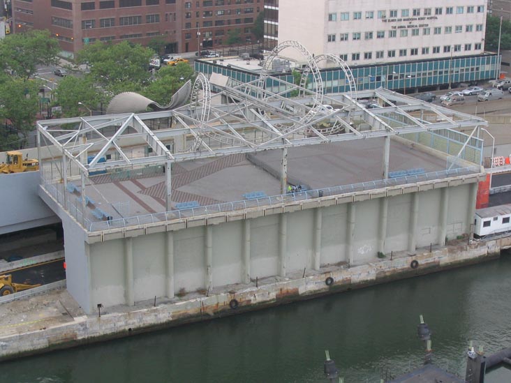 East River Roundabout From Queensboro Bridge, Upper East Side, Manhattan, May 21, 2004