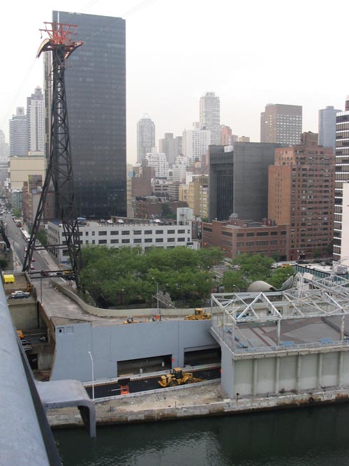 East River Roundabout From Queensboro Bridge, Upper East Side, Manhattan, May 21, 2004