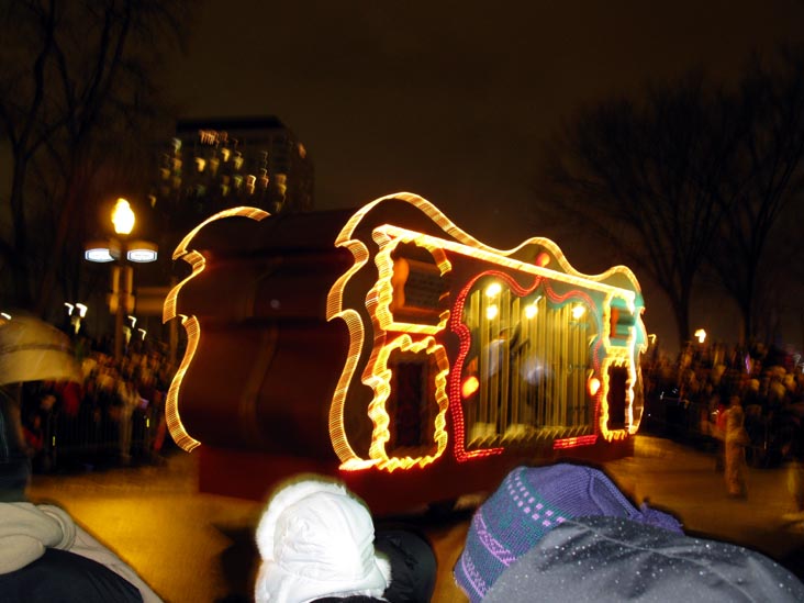 Night Parade, Grande Allée, 2010 Carnaval de Québec (Quebec Winter Carnival), Québec City, Canada, February 13, 2010