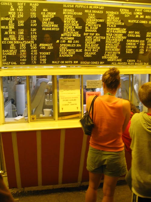 Sundae Shoppe, 2908 US 11, Whitney Point, New York, July 16, 2006