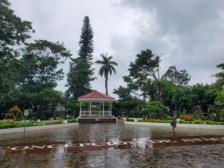 Parque Fray Rafael Fernandez, Concepción de Ataco, El Salvador, August 8, 2024