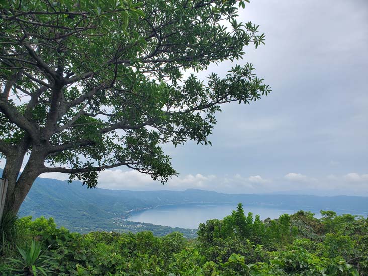 Lago de Coatepeque, Mirador Turístico Anteojo de Coatepeque, Santa Ana, El Salvador, August 9, 2024