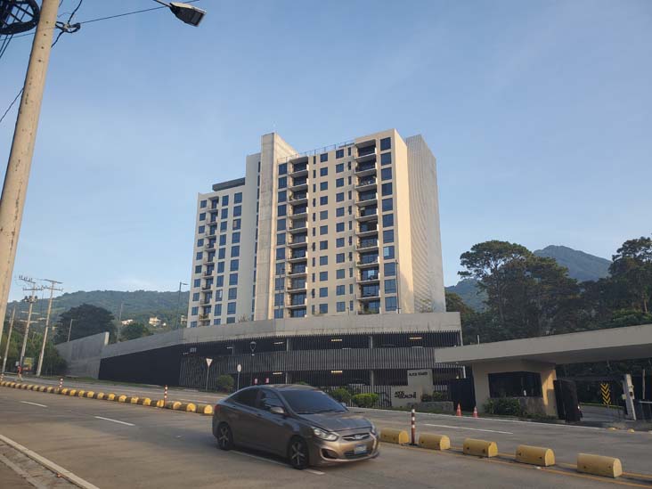 Condominio Altos Tower, Alameda Juan Pablo II, Colonia Escalón, San Salvador, El Salvador, August 16, 2024