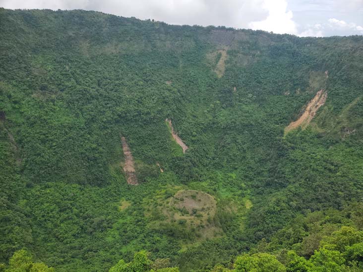 Crater, Parque Nacional El Boquerón, San Salvador Volcano, El Salvador, August 8, 2024