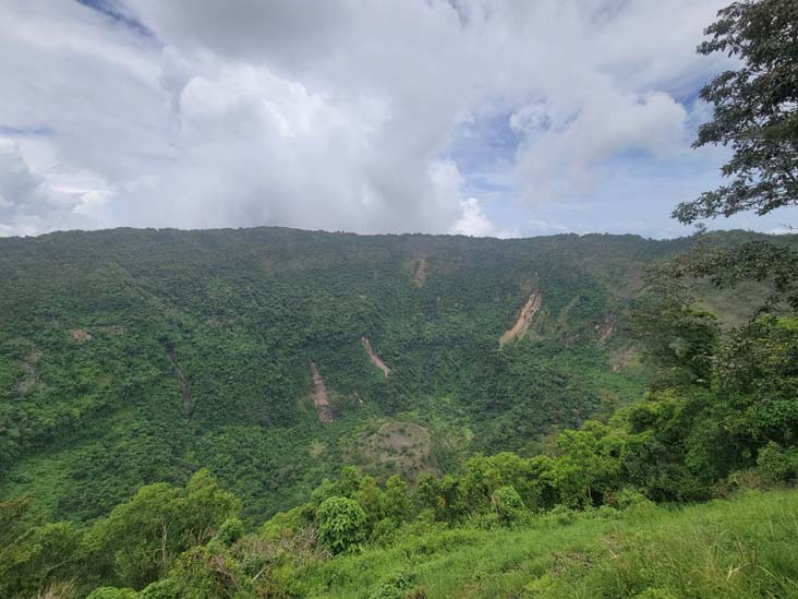 Crater, Parque Nacional El Boquerón, San Salvador Volcano, El Salvador, August 8, 2024