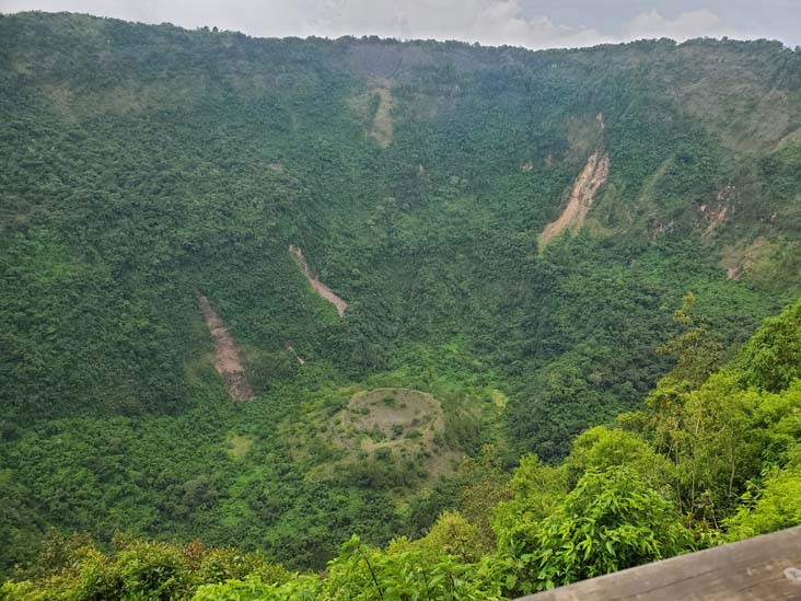 Crater, Parque Nacional El Boquerón, San Salvador Volcano, El Salvador, August 8, 2024