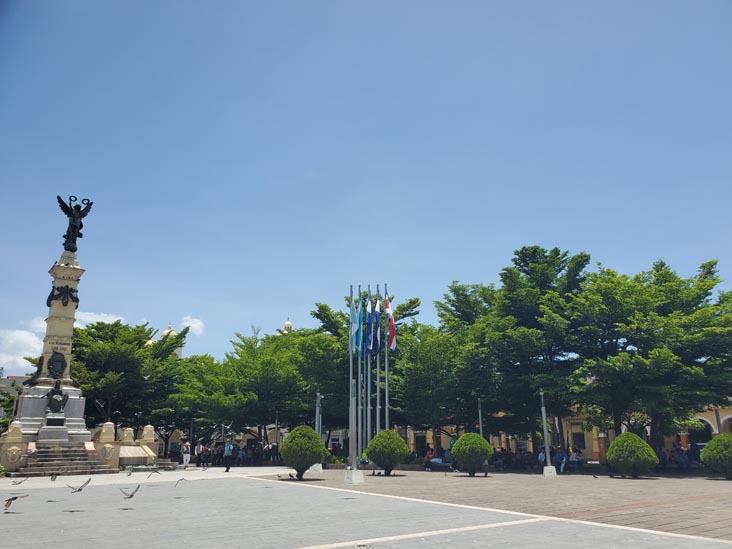 Monumento a los Próceres, Plaza Libertad, Centro Histórico, San Salvador, El Salvador, August 7, 2024