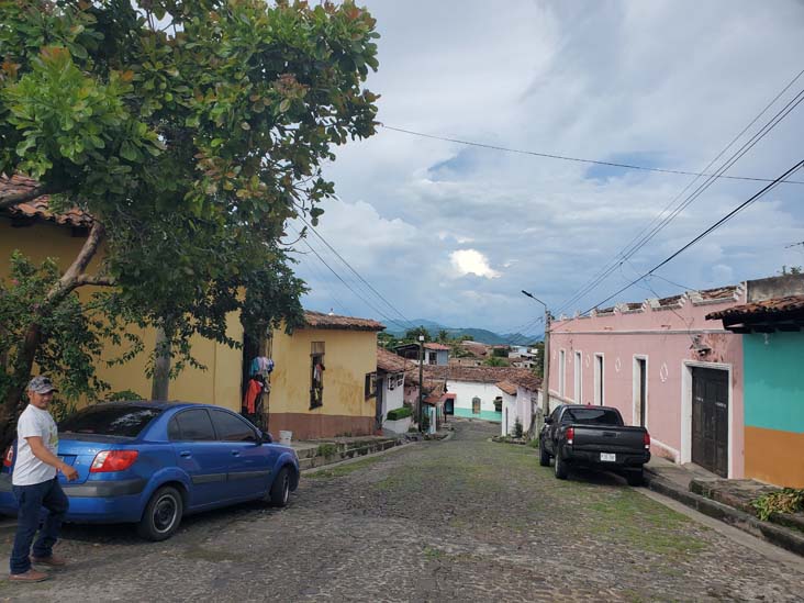 3a Calle Poniente at 2a Avenida Sur, Suchitoto, El Salvador, August 13, 2024