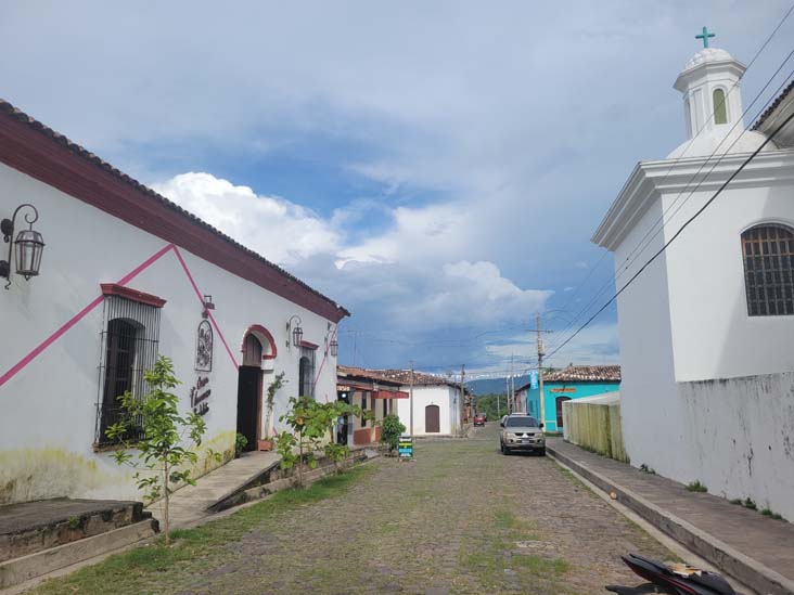 2a Calle Oeste, Suchitoto, El Salvador, August 13, 2024