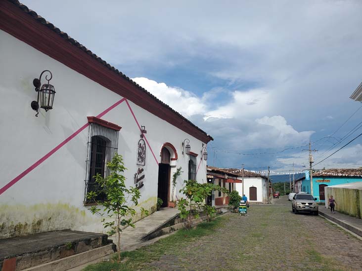 2a Calle Oeste, Suchitoto, El Salvador, August 13, 2024