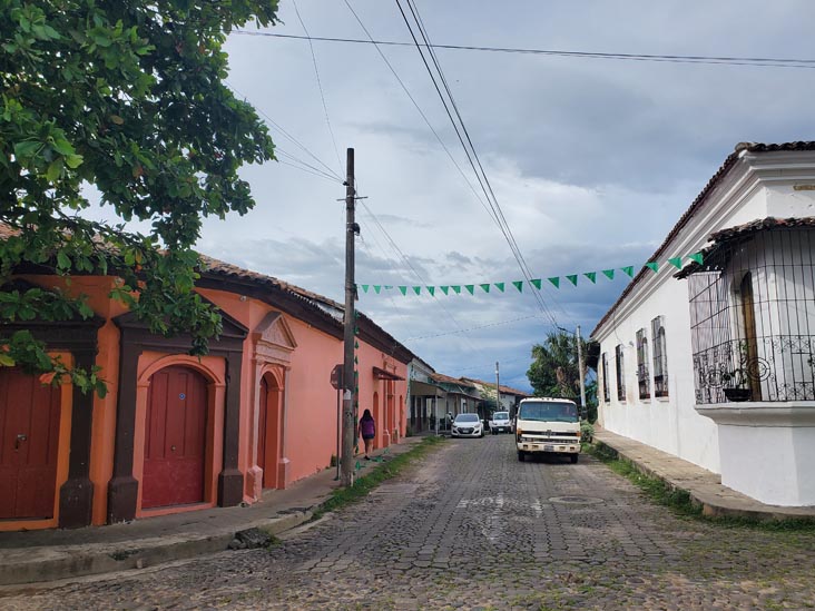 Avenida 15 de Septiembre at 4a Calle Oeste, Suchitoto, El Salvador, August 13, 2024