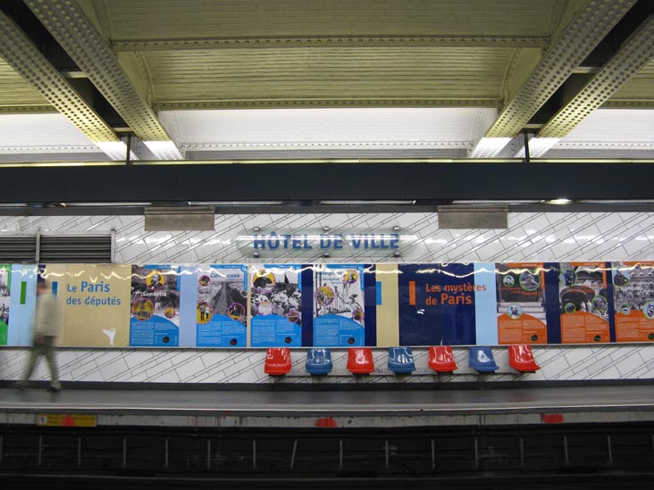 Hôtel de Ville Métro Station, 4e Arrondissement, Paris, France