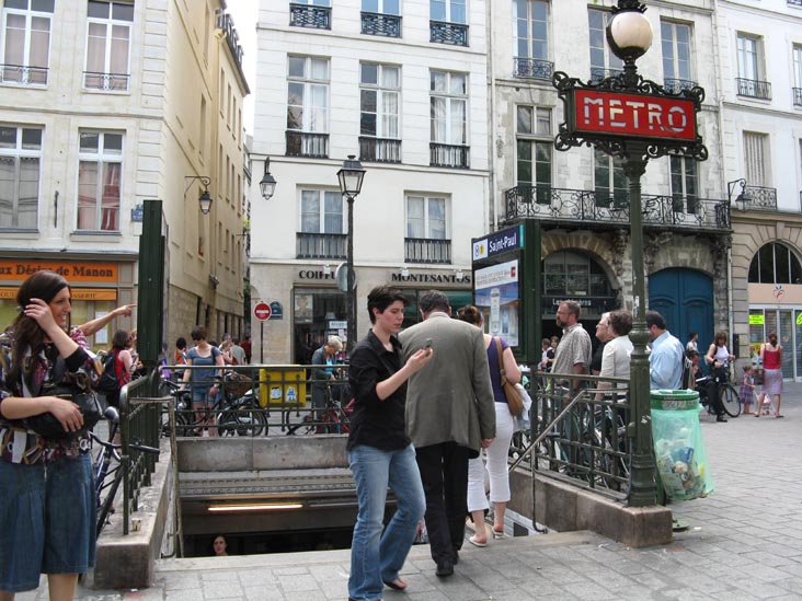 Saint-Paul Métro Station, 4e Arrondissement, Paris, France