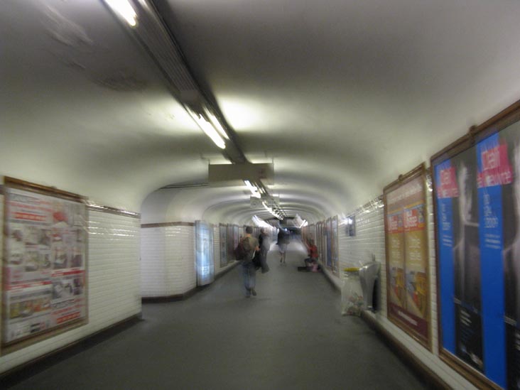 Concorde Station, Paris Métro, Paris, France