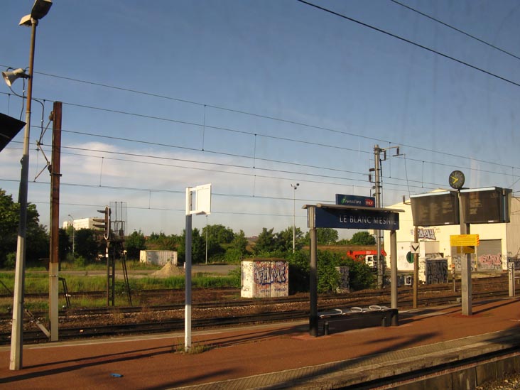 Le Blanc Mesnil Station, RER Line B, Île-de-France, France, May 22, 2009