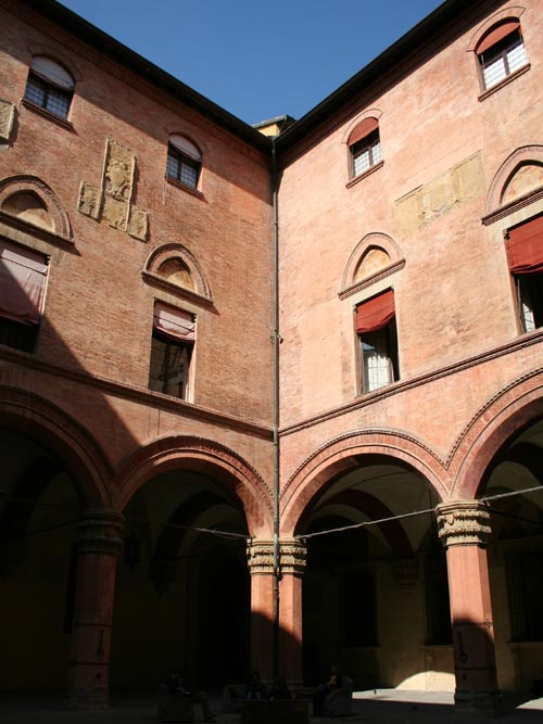 Palazzo Communale, Piazza Maggiore, Bologna, Emilia-Romagna, Italy