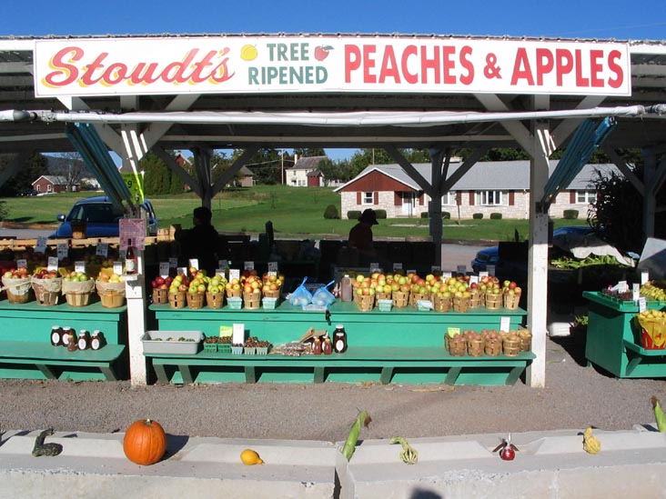 Stoudt's Fruit Stand, Old Route 22, Shartlesville, Pennsylvania