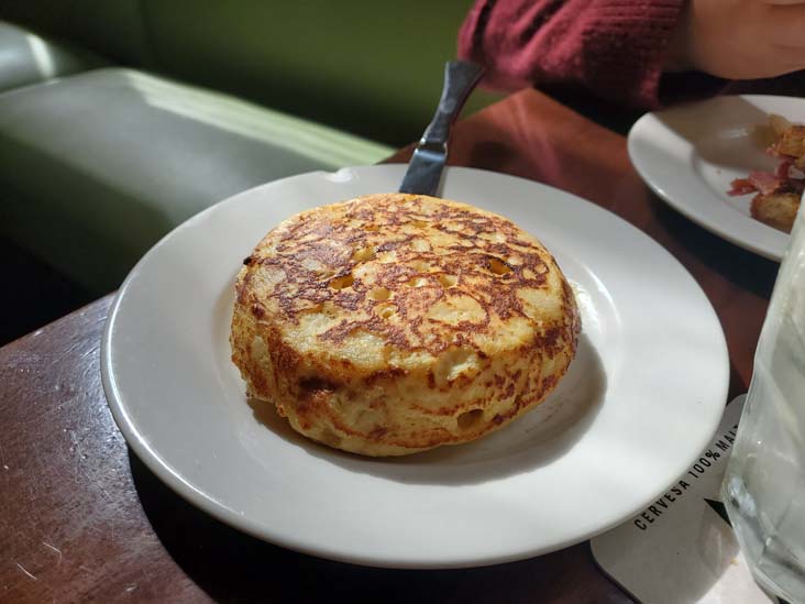 Tortilla, El Velódromo, Barcelona, Spain, April 25, 2024