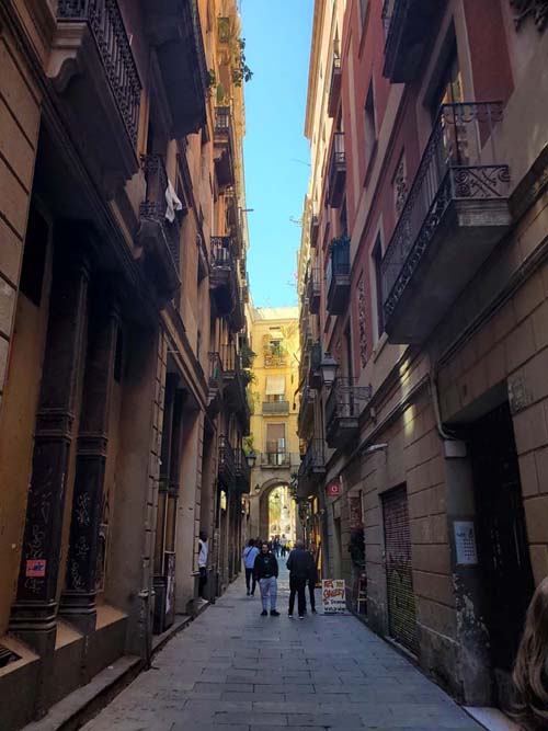 Carrer del Vidre, Barri Gòtic/Gothic Quarter, Barcelona, Spain, April 24, 2024