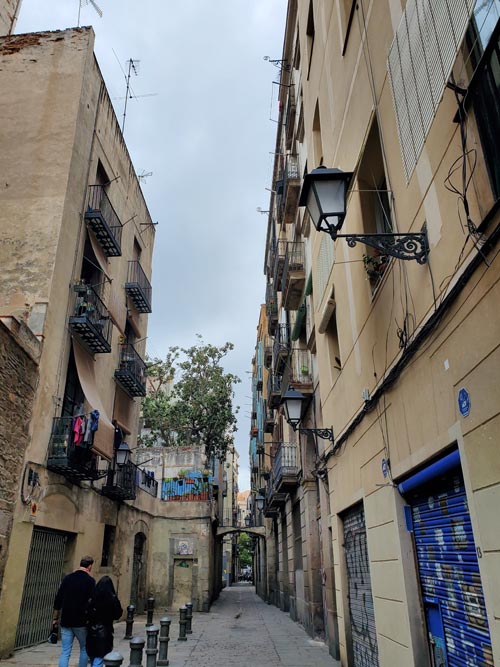 Carrer de la Carabassa, Barri Gòtic/Gothic Quarter, Barcelona, Spain, April 27, 2024