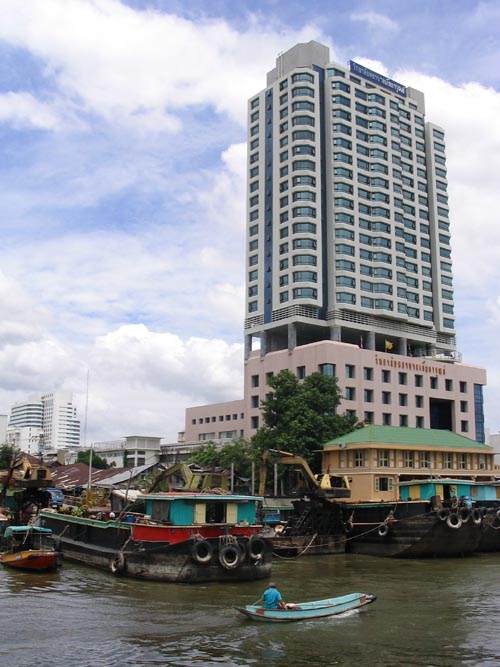 Chao Phraya River, Bangkok, Thailand