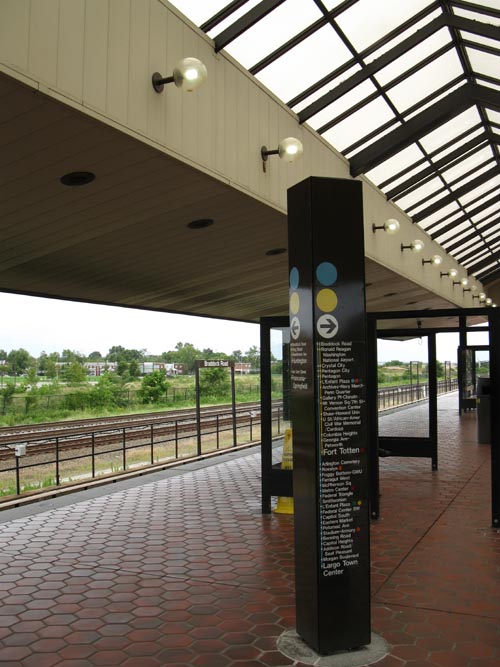 Braddock Road Station, DC Metrorail, 700 North West Street, Alexandria, Virginia