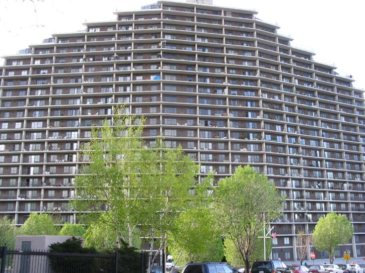 Shore Towers, 25-40 Shore Boulevard, Astoria, Queens