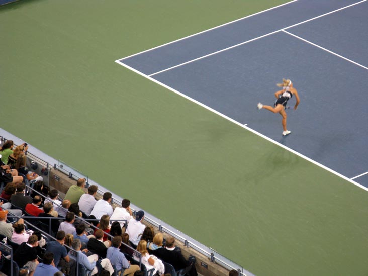 Maria Sharapova Serve, Maria Sharapova vs. Christina McHale, US Open Night Session, Arthur Ashe Stadium, Flushing Meadows Corona Park, Queens, September 3, 2009