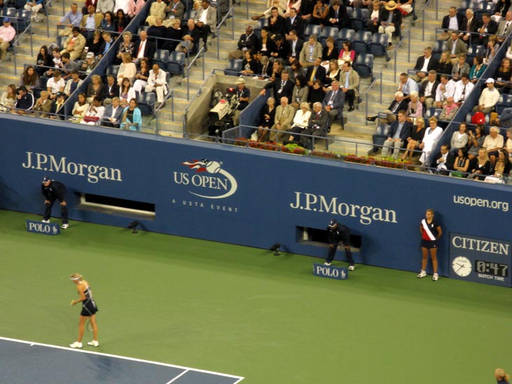 Maria Sharapova Serve, Maria Sharapova vs. Christina McHale, US Open Night Session, Arthur Ashe Stadium, Flushing Meadows Corona Park, Queens, September 3, 2009