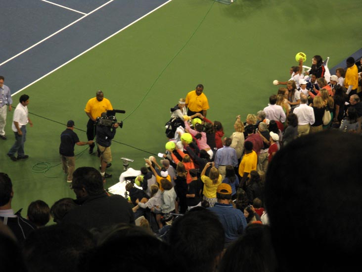 Maria Sharapova Signing Autographs After Win Over Christina McHale, US Open Night Session, Arthur Ashe Stadium, Flushing Meadows Corona Park, Queens, September 3, 2009