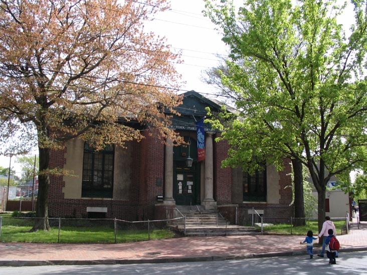 NYPL, 132 Canal Street, Across From Tappen Park, Stapleton, Staten Island