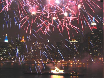 Macy's Fireworks Show, Hunters Point, Queens